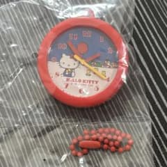 レトロ壁掛け時計風クリップキーホルダー／ハローキティのサムネイル