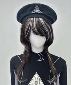 HIDOLATRAL THEODOL《ブランドロゴベレー帽》BLACK - メルカリ