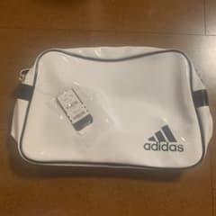 adidas エナメルバック(ホワイト)のサムネイル