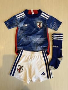 （お値下）アディダス サッカー日本代表2022年シーズンモデルユニフォーム90のサムネイル