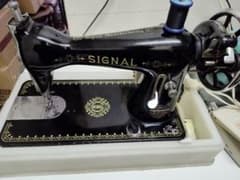 SIGNAL アンティーク 電動ミシン 本体のサムネイル