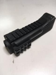 AK 102 ハンドガードのサムネイル