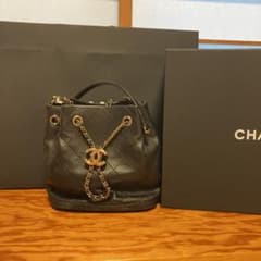 CHANEL巾着ショルダーバッグ斜め掛けできますのサムネイル