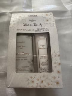 FERNANDA Blossom Beautyボディスプラッシュ＆ハンドクリームのサムネイル