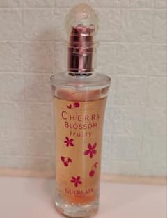 ゲラン チェリー ブロッサム フルーティ オードトワレ 香水 35ml