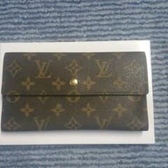 ルィヴィトンの財布ですのサムネイル