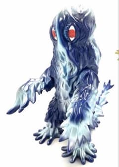 限定品】マルサン 60周年 怪獣 ヘドラ 1971 350 富士山カラー - メルカリ