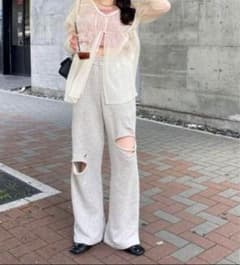 カスタネ　Kastane ダメージスウェットパンツのサムネイル