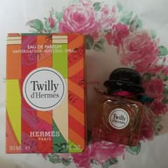 meena様専用エルメスTwilly30mlのサムネイル