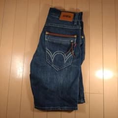 EDWIN レザーポケット　ダークブルー ショートパンツ　Mのサムネイル