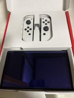 Nintendo Switch 有機ELモデル ホワイト 本体のサムネイル