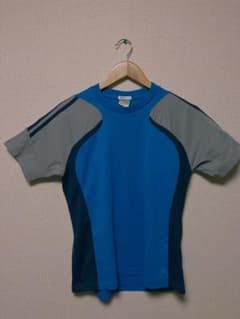 adidas ゲームＴシャツのサムネイル