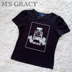 【美品】エムズグレイシー　香水瓶モチーフ　カットソー　Tシャツ　白　М 美品】エムズグレイシー 香水瓶モチーフ カットソー Tシャツ 白