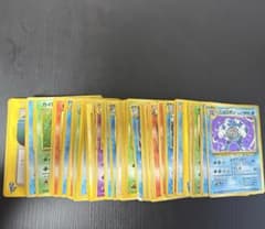 ポケモンカード 旧裏　まとめ売り　90枚のサムネイル