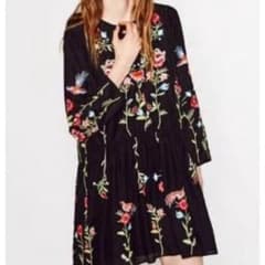 ZARA ワンピース 刺繍のサムネイル