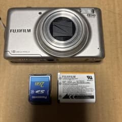 (442) FUJIFILM 15メガピクセル コンパクトデジタルカメラ