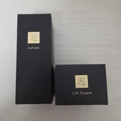 【新品】N organic Vie ローション・ヒアルアップリフトクリームセットのサムネイル