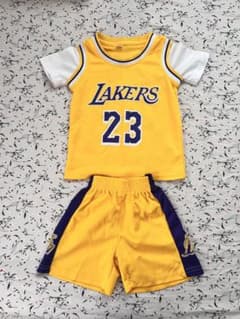 Lakers 23 キッズ　ユニフォーム　100のサムネイル