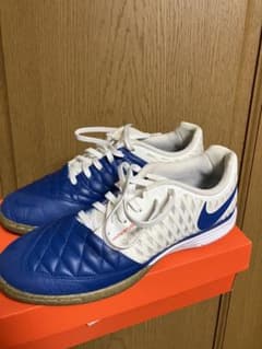 ルナガト2 フットサルシューズ　27cmのサムネイル