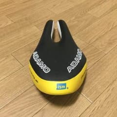 ADAMO  サドルのサムネイル