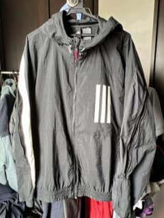 adidasパッカブルウインドブレーカー　ブラック