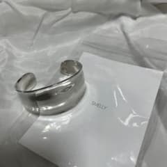【即購入OK】メタルワイドバングル　シルバーアクセサリーのサムネイル