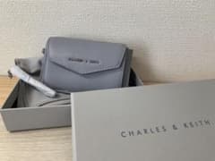カードホルダー　ライラック　Charles&Keithのサムネイル