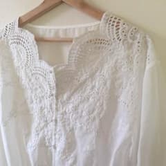 ロペピクニック＊スカラップ刺繍ブラウスのサムネイル