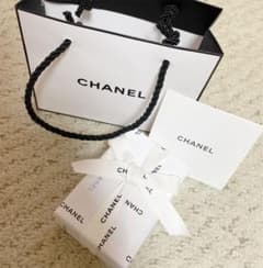 CHANEL シャネル ル リフト ラ クレーム マン　ハンドクリームのサムネイル
