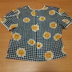 レトロな花柄シャツ♪のサムネイル