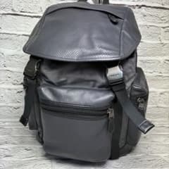 コーチ✨パーフォレイテッド 本革 レザー 巾着 リュック バックパック