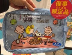 PEANUTS✕シュガーバターの木　スヌーピー メッシュポーチ 新品未開封のサムネイル
