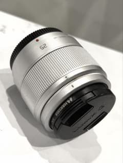 美品 LUMIX G 25mm f/1.7 シルバー 明るい神単焦点レンズ - メルカリ