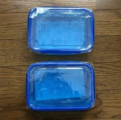 ハローキティ　プラスチック容器　２個セット　青山　ノベルティのサムネイル