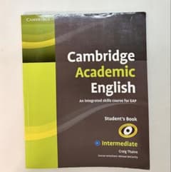 Cambridge Academic English Intermediateのサムネイル