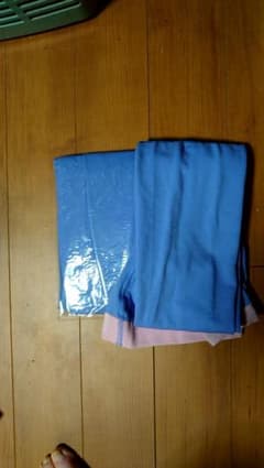 着圧レギンス 寝る時用のサムネイル