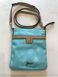 GUESS ショルダーバッグのサムネイル
