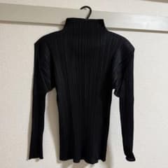 美品 プリーツプリーズ イッセイミヤケ 長袖ハイネックPP05JK005サイズ