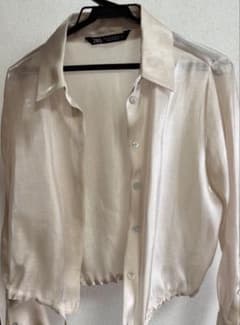zara シースルー　シャツ　クロップド丈のサムネイル