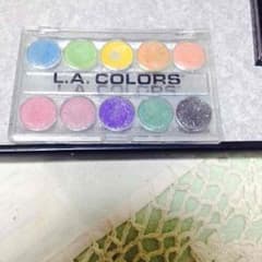 ♡kayo♡様専用 カラフルアイシャドーのサムネイル