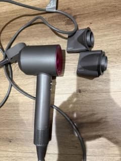 Dyson ヘアドライヤー ジャンク品 - メルカリ