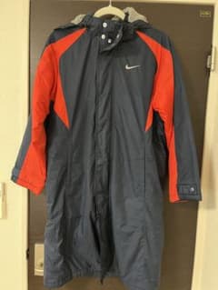 ベンチコートMサイズNIKEのサムネイル