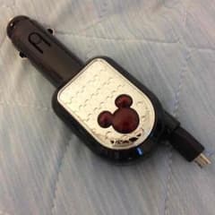 車用スマートフォン充電器のサムネイル