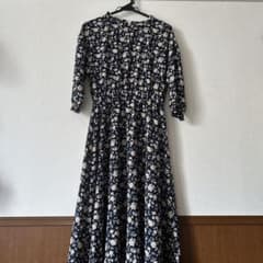 花柄 ロングワンピースのサムネイル