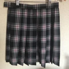 制服スカートのサムネイル