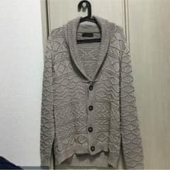 送料無料！値下げしました‼︎ZARA カーディガンニットのサムネイル