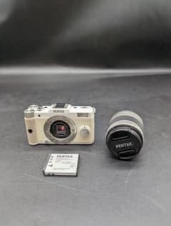 Photography OK: PENTAX Q (First Generation Model) 01 STANDARD PRIME