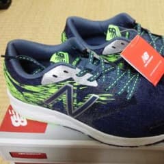 new balance　シューズのサムネイル