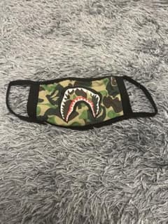 A BATHING APE BAPE SHARK MASK Mのサムネイル