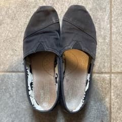 toms トムス　スリッポンのサムネイル